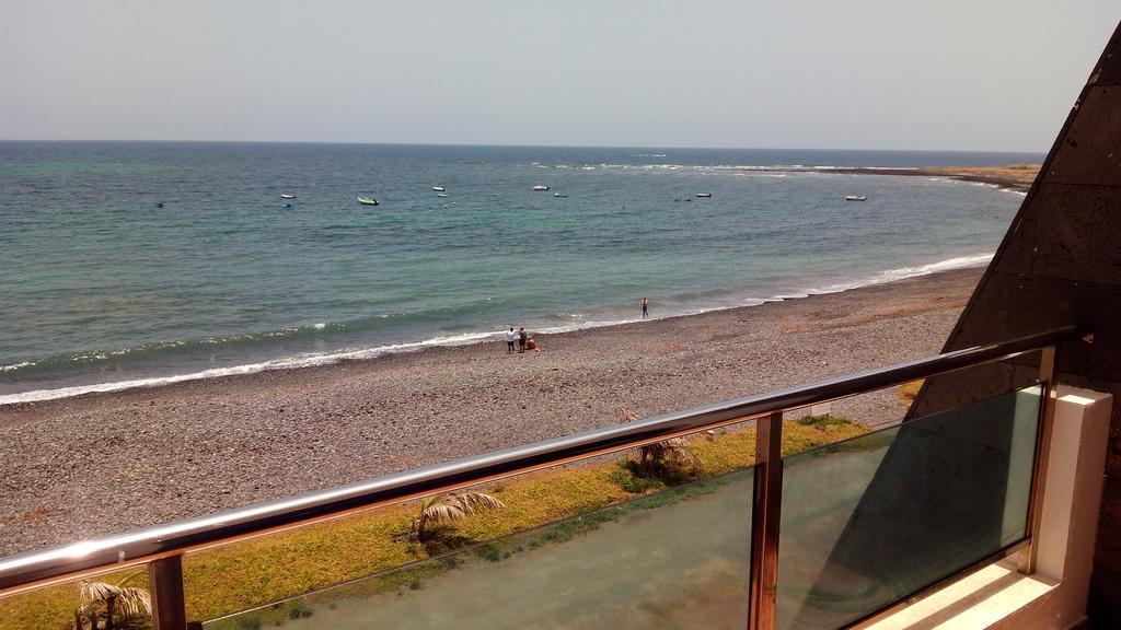 Ocean Front Apartment Tetir Zewnętrze zdjęcie